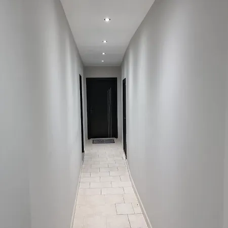 Ikaros Luxury 아파트